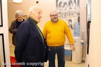 Viterbo - Fausto Bertinotti in visita alla redazione di Tusciaweb