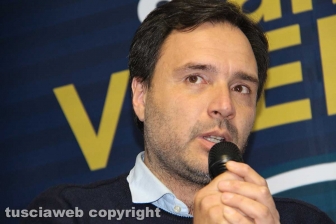 FdI apre la Casa tricolore