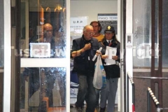 Vincenzo Ventura all\'uscita della questura