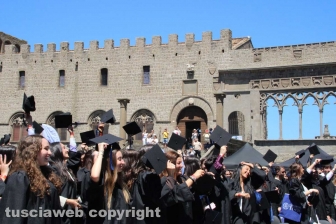 Viterbo - Unitus - Consegna diplomi laureati anno accademico 2025