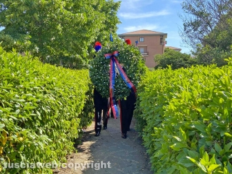 Festa dell'Arma - Deposizione corona di fiori