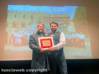 Viterbo - Festa del socio - Consegna targhe ai facchini di Santa Rosa con servizio di trasporto di 10 anni