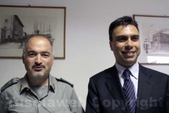 Il comandante Di Girolamo con uno dei suoi uomini