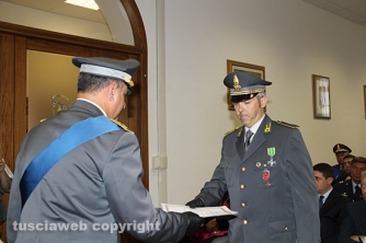 Festa della finanza 2015 - La consegna di encomi ed elogi ai finanzieri meritevoli
