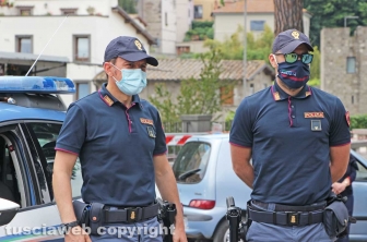 Viterbo - Polizia al Sacrario