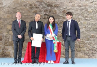 Viterbo - Onorificenza di Cavaliere dell’ordine al merito della repubblica al Dott. Carlo Trevi
