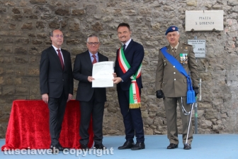 Viterbo - Onorificenza di Cavaliere dell’ordine al merito della repubblica al Primo Lgt dell’Esercito Cesare Bucini