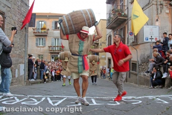 Viterbo - Festa dell'uva a Pianoscarano - Il Palio delle botti 2017