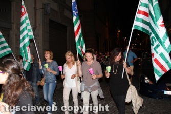 Fiaccolata contro la riforma della scuola