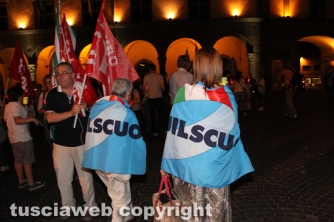 Fiaccolata contro la riforma della scuola