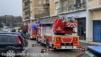 Incendio in appartamento sulla Cassia Sud