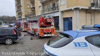 Incendio in appartamento sulla Cassia Sud