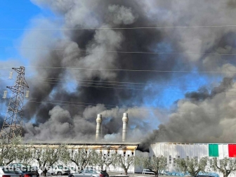 Gallese - Incendio in una fabbrica di sanitari