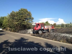 Viterbo - Fiamme sulla Cassia
