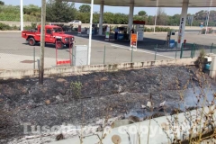 L\'incendio tra strada Bagni e la Superstrada