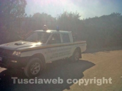 L\'incendio a Pescia Romana vicino alla spiaggia