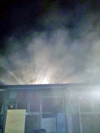 Fienile in fiamme sulla Cimina