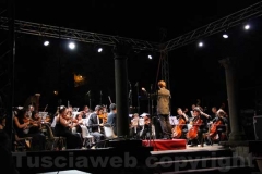 Caffeina - Sedicesima giornata - The white orchestra