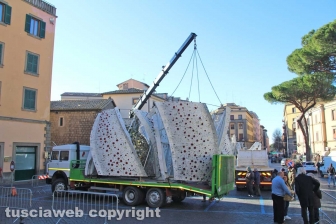Fiore del cielo a piazza del Teatro
