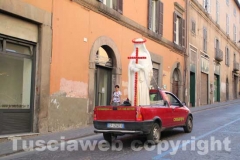 I camion in via Cavour
