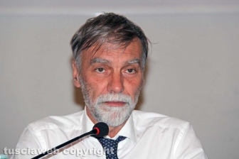Fioroni presenta il suo libro su Moro