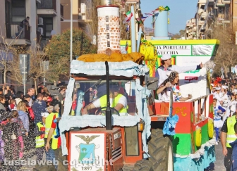 Civitavecchia - La sfilata di Io Faro Carnevale