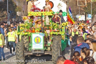Civitavecchia - La sfilata di Io Faro Carnevale