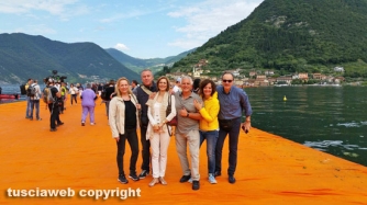 Floating piers sul lago d\'Iseo