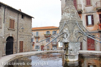 Viterbo - La fontana di Pianoscarano