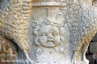 Viterbo - La fontana di piazza San Lorenzo
