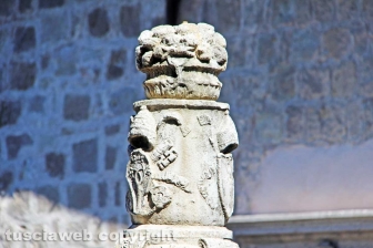 Viterbo - La fontana di piazza San Lorenzo
