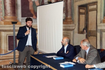 Viterbo - Comune - Forza Italia - Presentazione del libro di Cicchitto