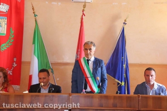 Civita Castellana - Il sindaco Caprioli giura