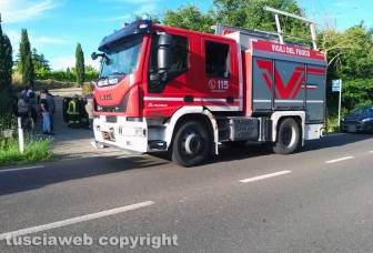 Montefiascone - Frontale tra due auto, diversi feriti