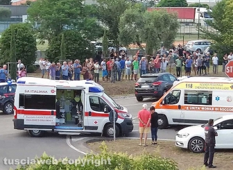 Montalto di Castro - Frontale tra auto sulla Castrense