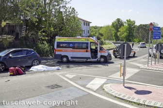 Cassia - Strada Ponte Sodo - Frontale tra due auto