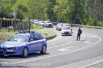 Cassia - Strada Ponte Sodo - Frontale tra due auto
