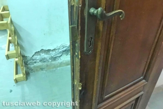 Viterbo - Furto al palazzo della Provincia