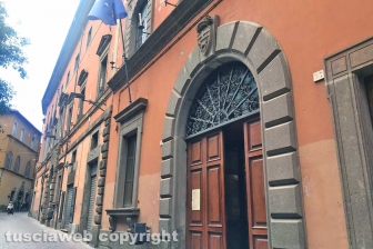 Viterbo - Furto al palazzo della Provincia