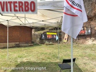 Gazebo e bandiere di M5s a Poggio Giudio