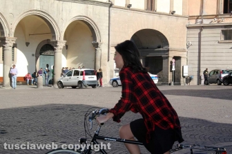Gianni Morandi sul set a Viterbo