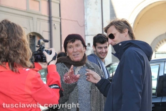 Gianni Morandi sul set a Viterbo