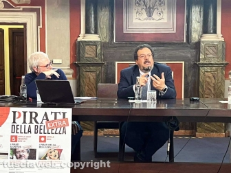 Gino Roncaglia all'Unitus per Pirati della bellezza