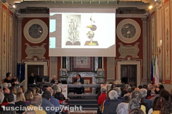 Gino Roncaglia all'Unitus per Pirati della bellezza