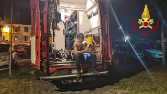 Capodimonte - Giovane disperso al lago, le ricerche dei vigili del fuoco