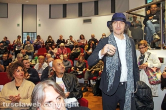 Giuseppe Cruciani ai Pirati della bellezza