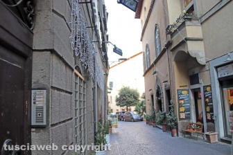 Gli affreschi distrutti in via Annio e via Saffi