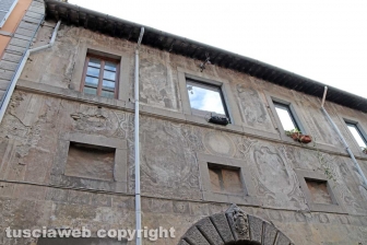 Gli affreschi distrutti in via Annio e via Saffi