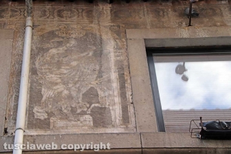 Gli affreschi distrutti in via Annio e via Saffi