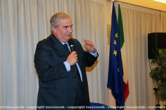 Viterbo - Gli auguri di babbo Fioroni